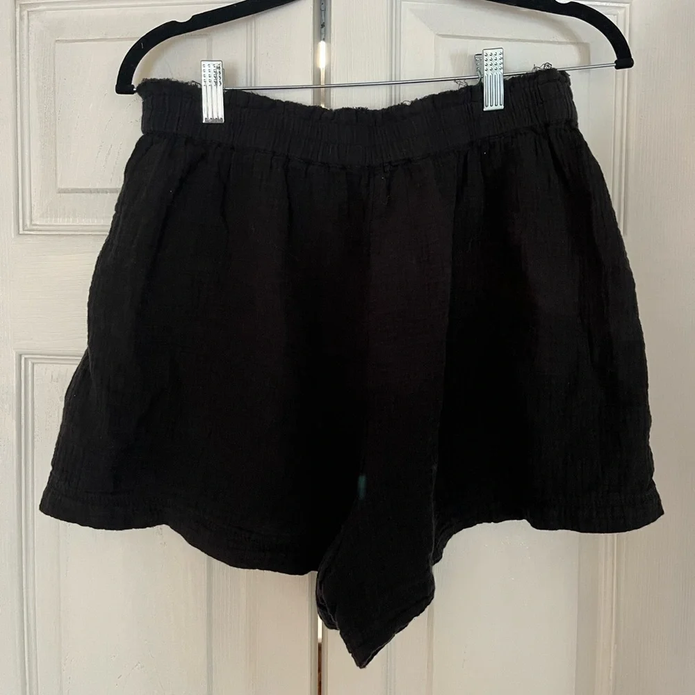 Aerie High Waist Black Shorts - Picture 3 of 4
